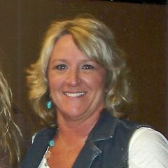 Julie Courtney, from her public Archer Realty profile